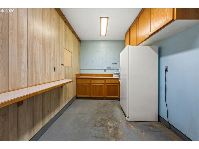 2813 MAYWOOD Dr, Forest Grove, OR 97116