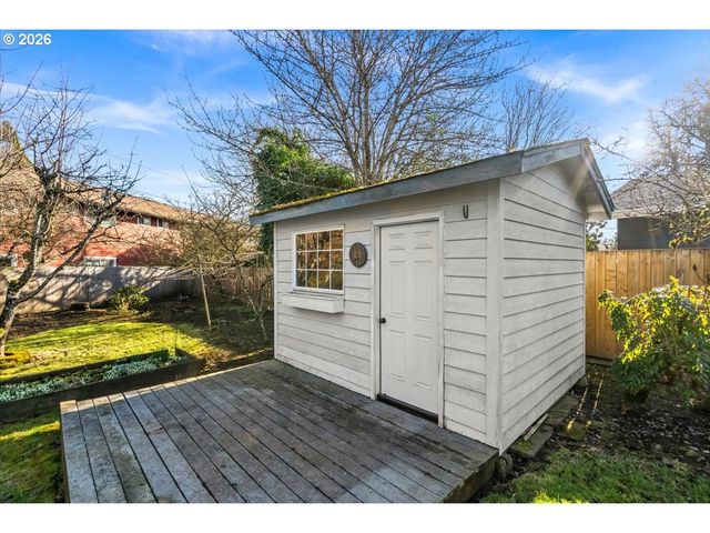 2813 MAYWOOD Dr, Forest Grove, OR 97116