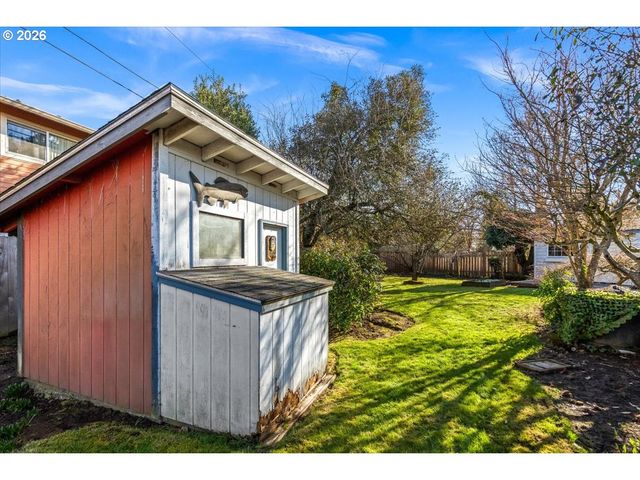 2813 MAYWOOD Dr, Forest Grove, OR 97116