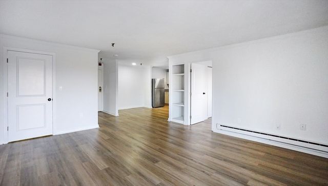 115 W Squantum St 203, Quincy, MA 02171