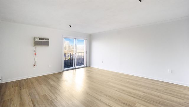 115 W Squantum St 203, Quincy, MA 02171