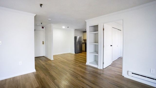 115 W Squantum St 203, Quincy, MA 02171