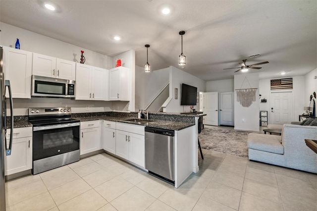 9133 BONITA MAR DRIVE, Parrish, FL 34219