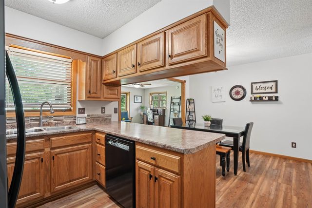 5703 Aster Lane, Waterloo, IA 50701