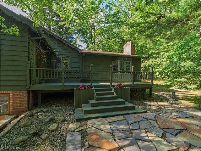 134 N Revere Road, Akron, OH 44333