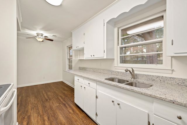 735 E Charlotte Avenue, Sumter, SC 29150