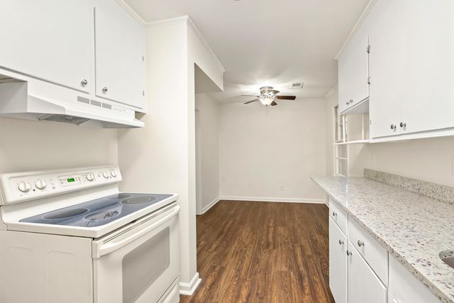 735 E Charlotte Avenue, Sumter, SC 29150