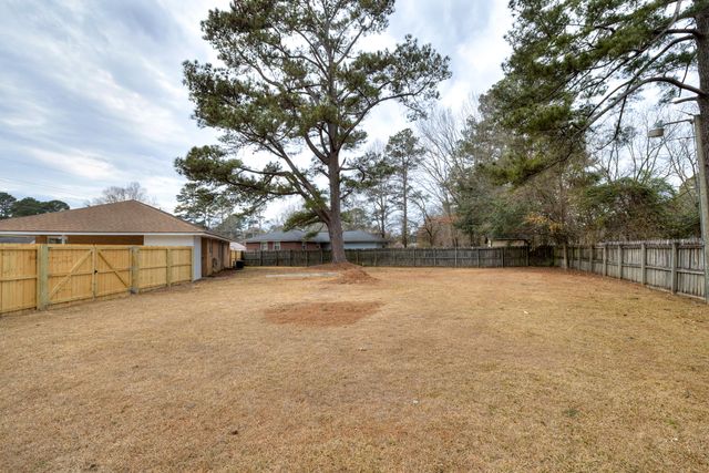 735 E Charlotte Avenue, Sumter, SC 29150