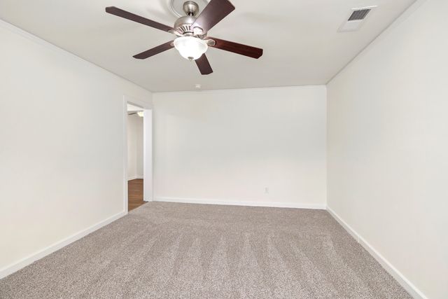 735 E Charlotte Avenue, Sumter, SC 29150