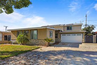 1733 Raymar Street, Santa Ana, CA 92703