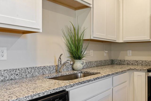 119 Cecil Rd, Lebanon, TN 37087