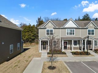 119 Cecil Rd, Lebanon, TN 37087