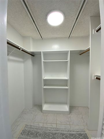 322 Aoloa Street 811, Kailua, HI 96734