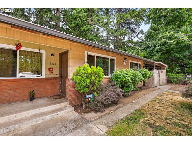 19570 Se YAMHILL St, Gresham, OR 97233