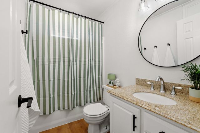 75 Maple Drive, Pottsboro, TX 75076