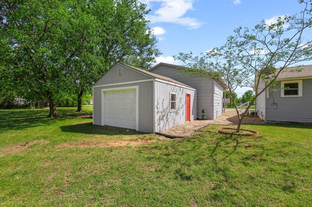 75 Maple Drive, Pottsboro, TX 75076
