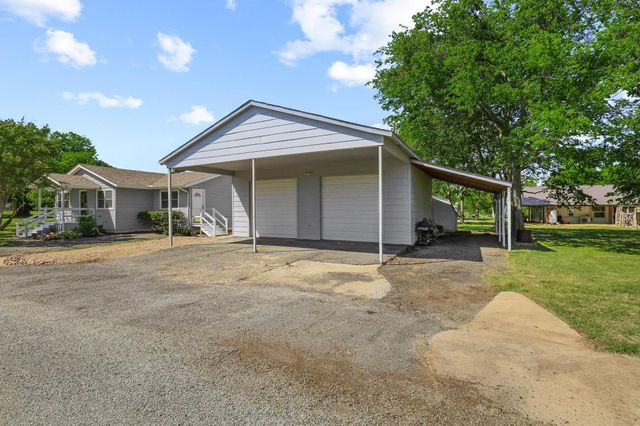 75 Maple Drive, Pottsboro, TX 75076