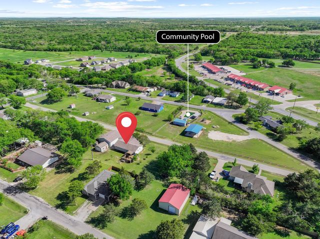 75 Maple Drive, Pottsboro, TX 75076