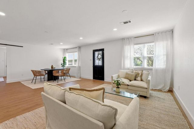 75 Maple Drive, Pottsboro, TX 75076