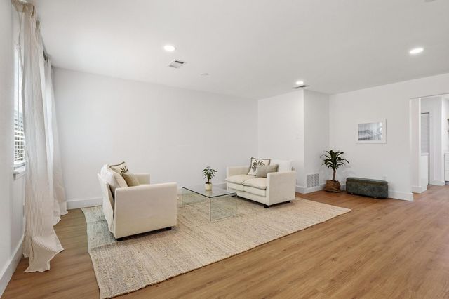 75 Maple Drive, Pottsboro, TX 75076