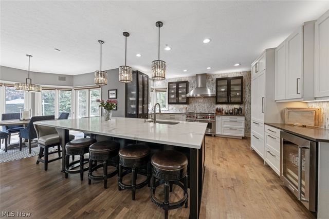 4725 Maidstone Drive, Brecksville, OH 44141