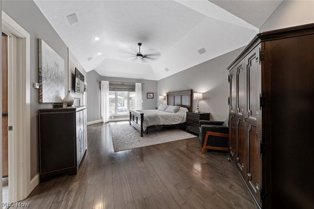 4725 Maidstone Drive, Brecksville, OH 44141