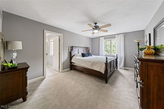 4725 Maidstone Drive, Brecksville, OH 44141