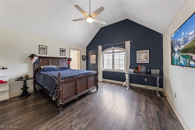 4725 Maidstone Drive, Brecksville, OH 44141