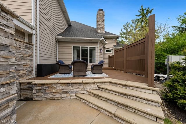 4725 Maidstone Drive, Brecksville, OH 44141