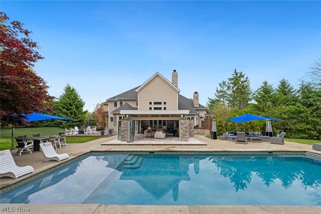 4725 Maidstone Drive, Brecksville, OH 44141