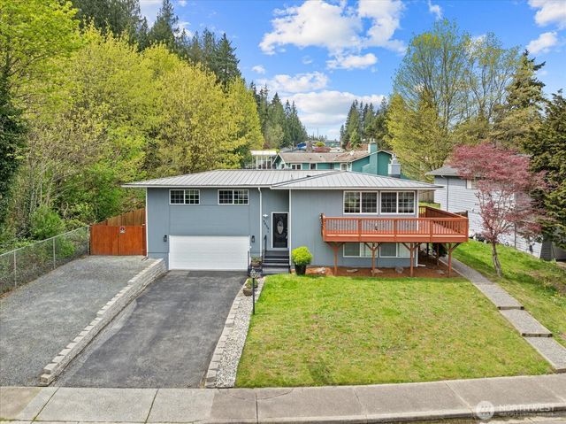 3030 Panaview Boulevard, Everett, WA 98203