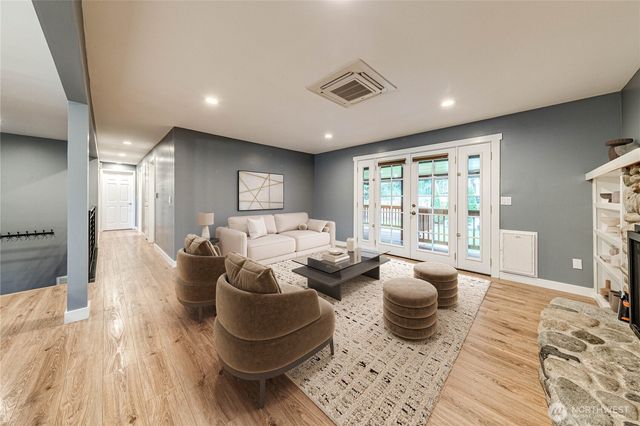 3030 Panaview Boulevard, Everett, WA 98203