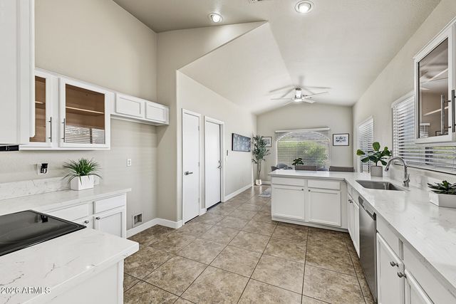 8126 W WATKINS Street, Phoenix, AZ 85043