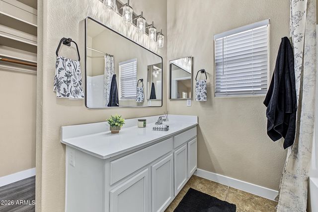8126 W WATKINS Street, Phoenix, AZ 85043