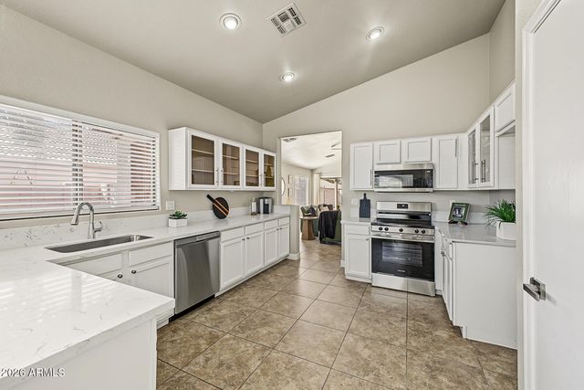 8126 W WATKINS Street, Phoenix, AZ 85043