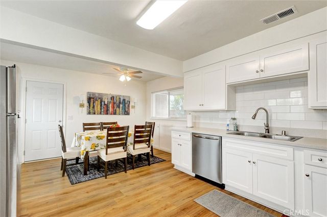 1001 N Hanover Pl, Anaheim, CA 92801