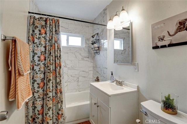 1001 N Hanover Pl, Anaheim, CA 92801