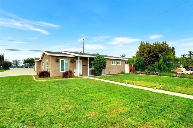 1001 N Hanover Pl, Anaheim, CA 92801