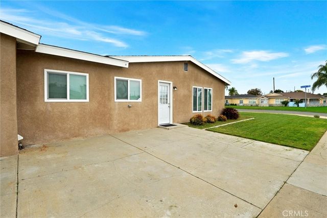 1001 N Hanover Pl, Anaheim, CA 92801