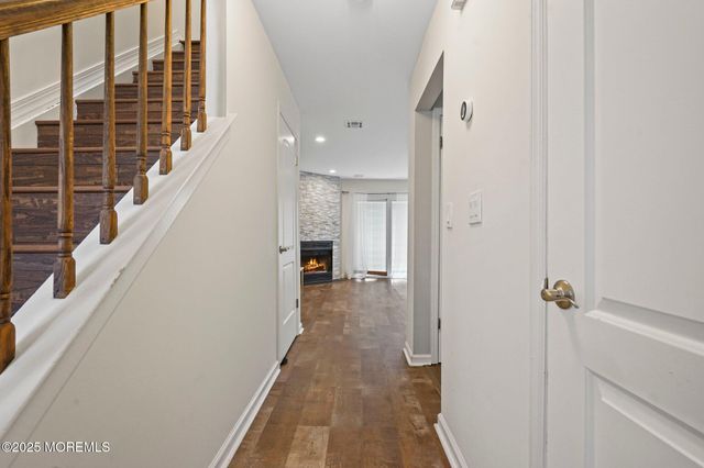 20 Canidae Court, Tinton Falls, NJ 07753