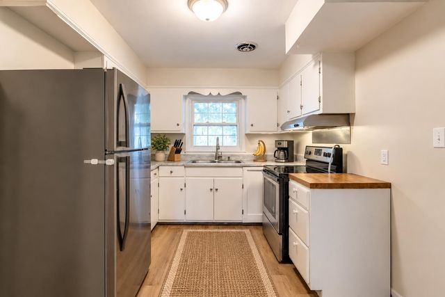 6708 S Calhoun Street, Fort Wayne, IN 46807