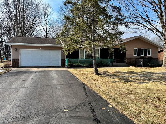 312 Woodside Drive, Cornell, WI 54732