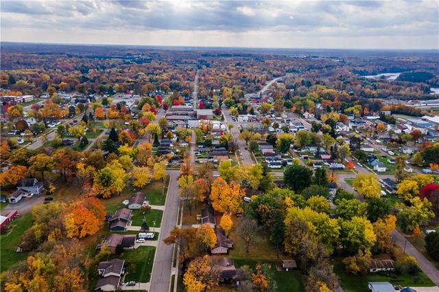 312 Woodside Drive, Cornell, WI 54732