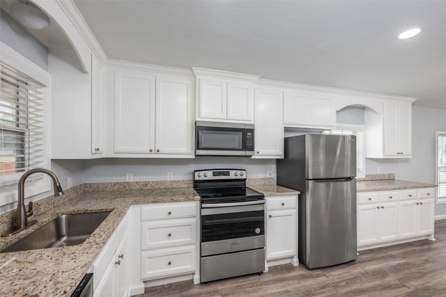 1110 N Ross Avenue, Sherman, TX 75090