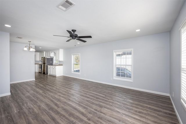 1110 N Ross Avenue, Sherman, TX 75090