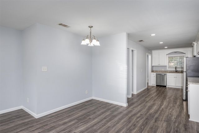 1110 N Ross Avenue, Sherman, TX 75090