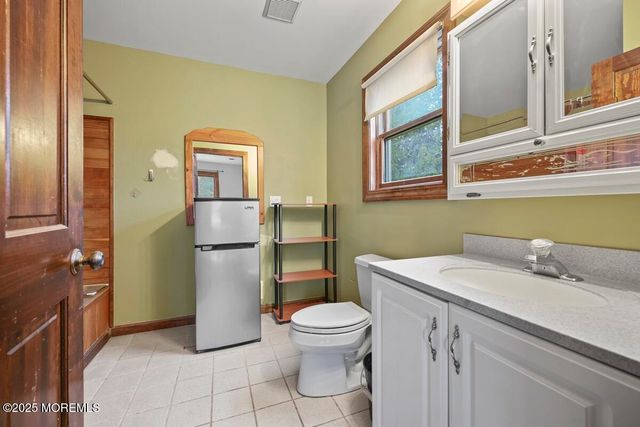 670 Julian Court, West Creek, NJ 08092