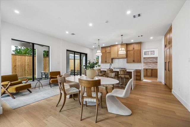6213 Overbrook Lane, Houston, TX 77057