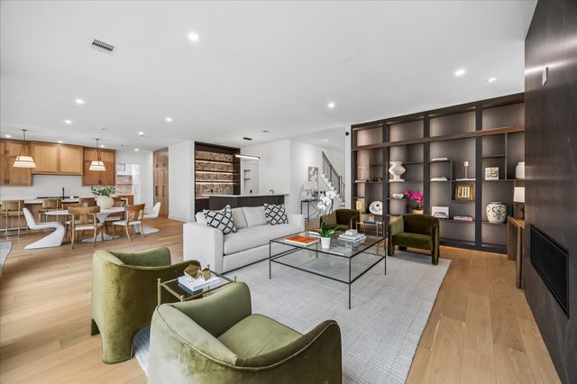 6213 Overbrook Lane, Houston, TX 77057