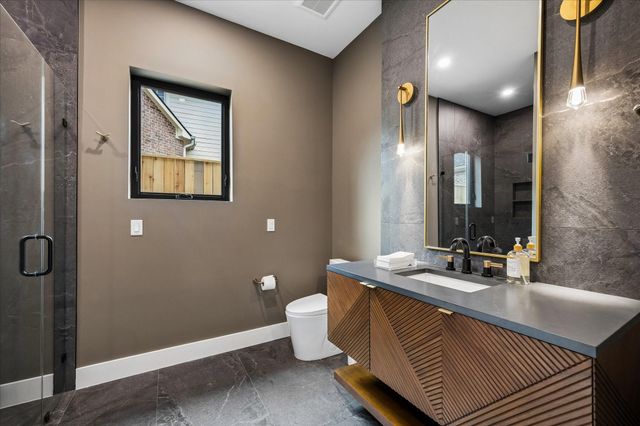 6213 Overbrook Lane, Houston, TX 77057